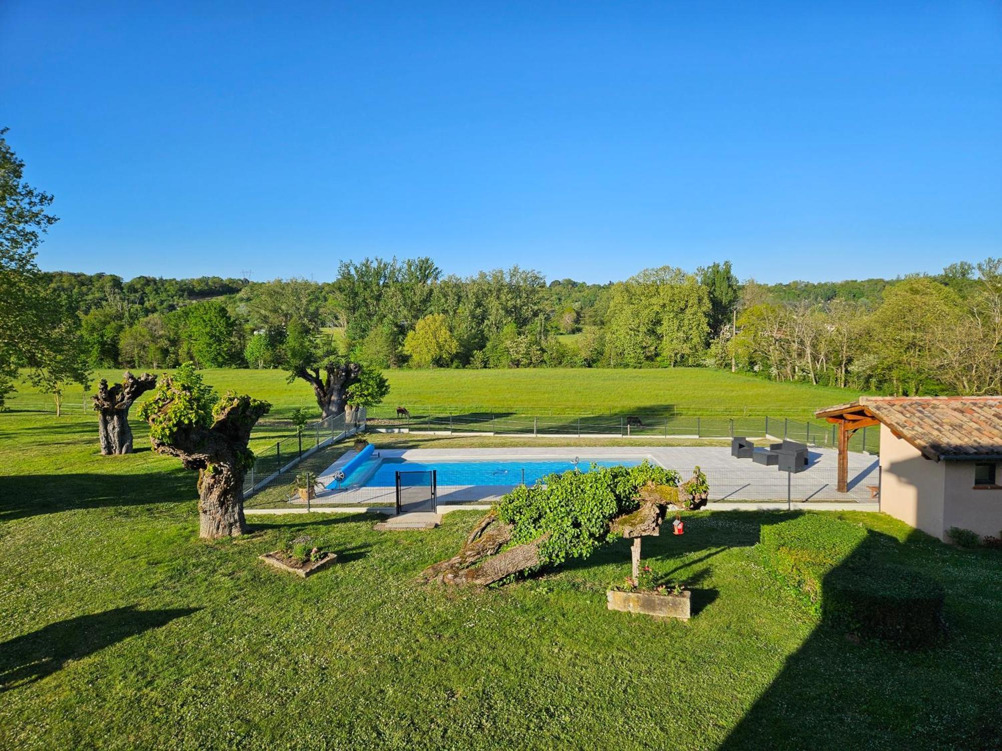 Domaine De Belcayre Bed & Breakfast Montauban Ngoại thất bức ảnh